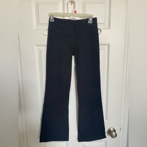 Lululemon yoga pants
